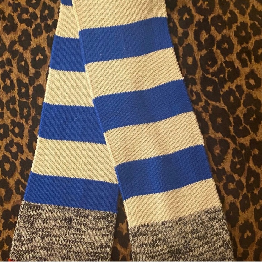 Volcom scarf - Picture 2 of 2